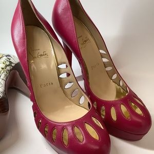 Christian Louboutin size 39 6” heels